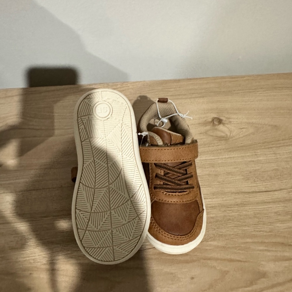 Stride Rite Toddler Brown Leather-Look Sneakers with Hook-and-Loop